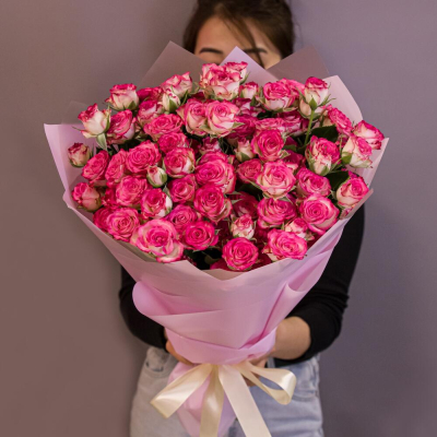 Букет «Розовый бум» – пышные кустовые розы в нежно-розовых тонах Анадырь Чукотский автономный округ