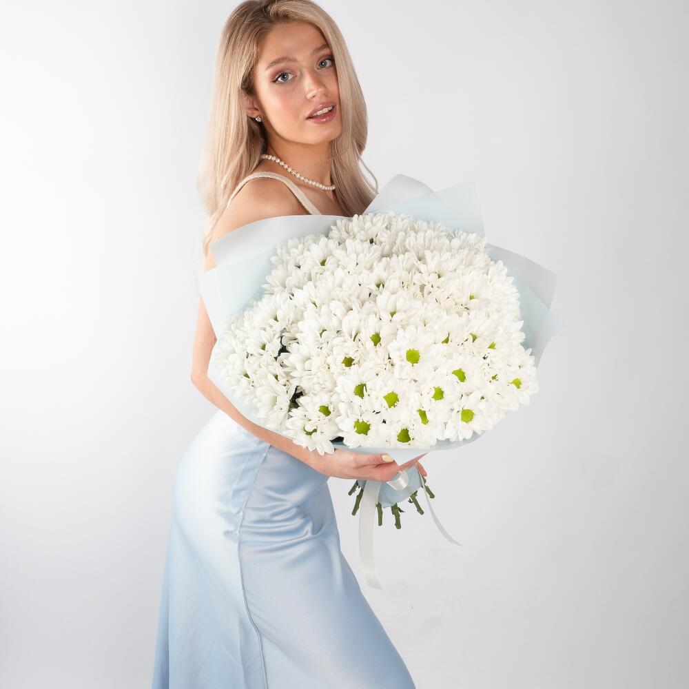 Букет «Ромашковое чудо» – летнее настроение в белых хризантемах Анадырь Чукотский автономный округ