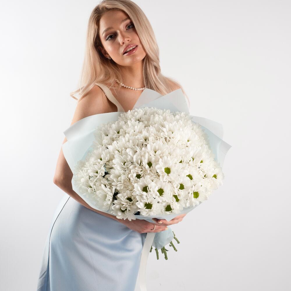 Букет «Ромашковое чудо» – летнее настроение в белых хризантемах Анадырь Чукотский автономный округ