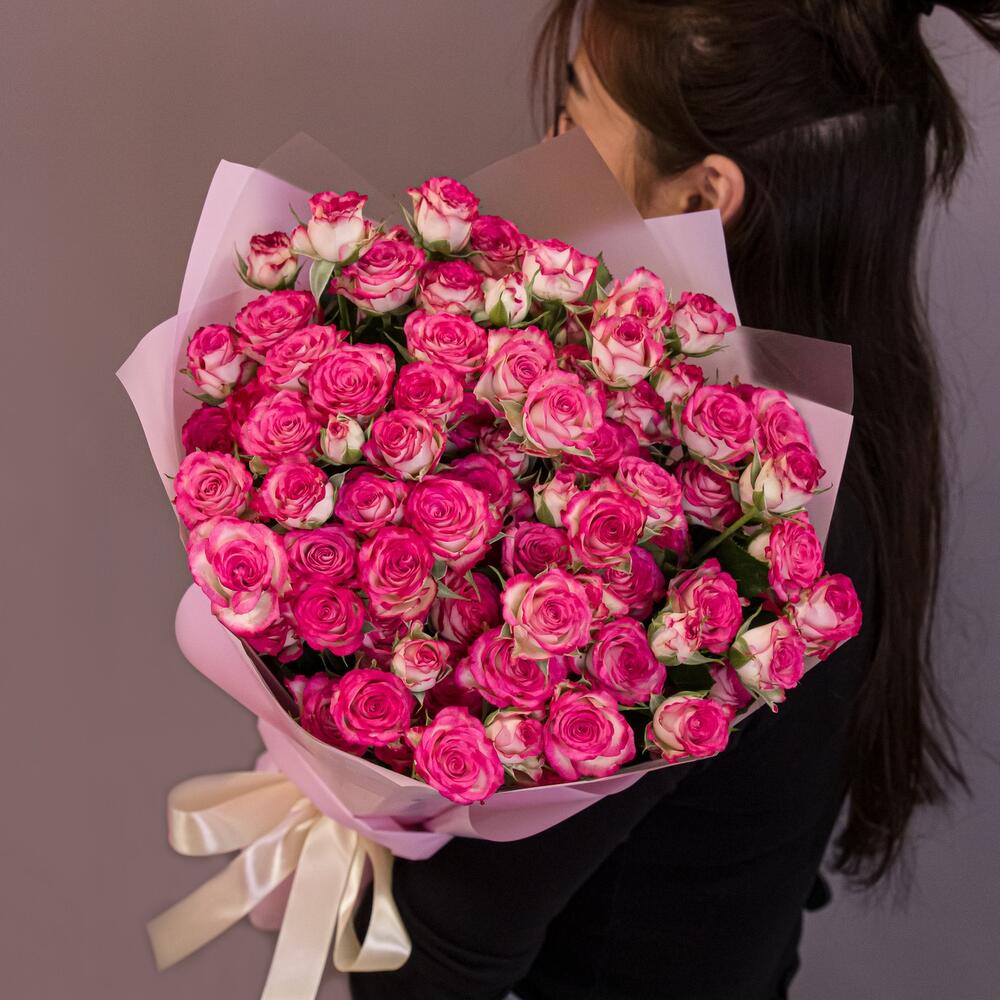 Букет «Розовый бум» – пышные кустовые розы в нежно-розовых тонах Анадырь Чукотский автономный округ
