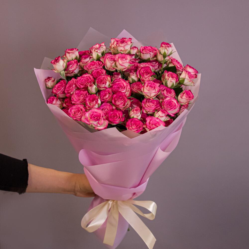 Букет «Розовый бум» – пышные кустовые розы в нежно-розовых тонах Анадырь Чукотский автономный округ