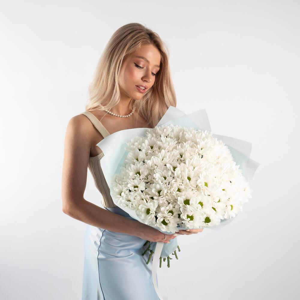 Букет «Ромашковое чудо» – летнее настроение в белых хризантемах Анадырь Чукотский автономный округ